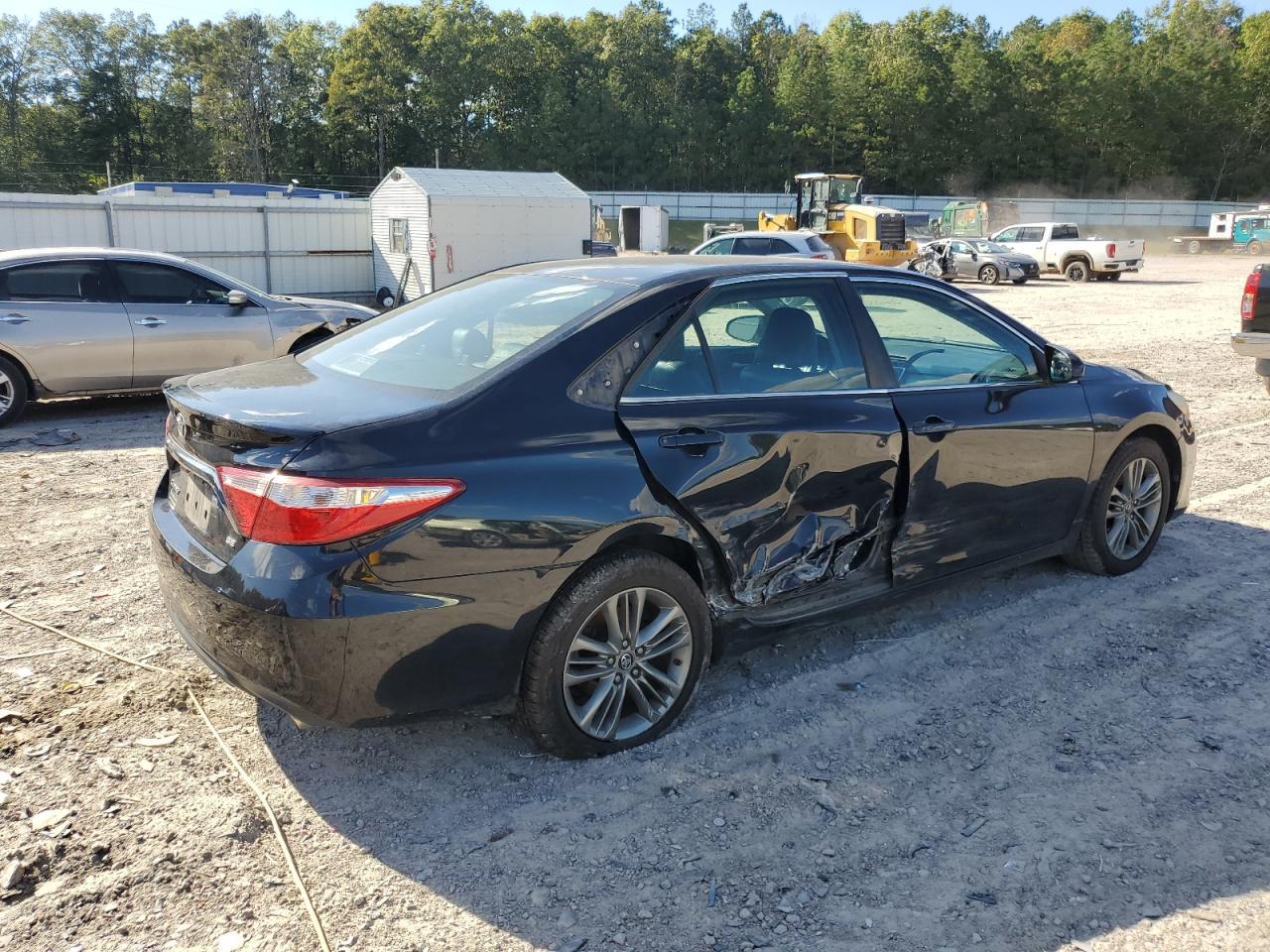 2017 TOYOTA CAMRY