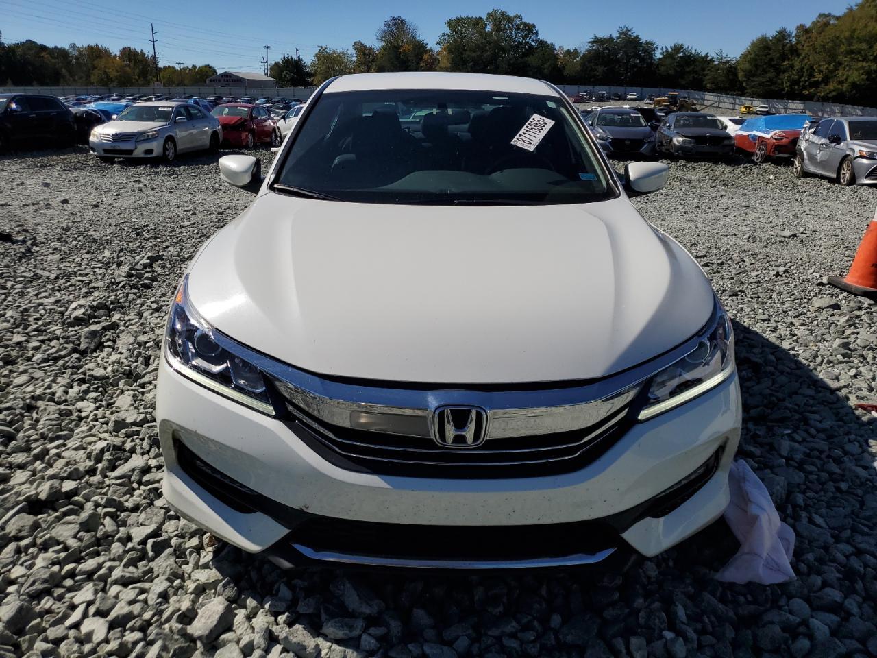 2017 HONDA ACCORD