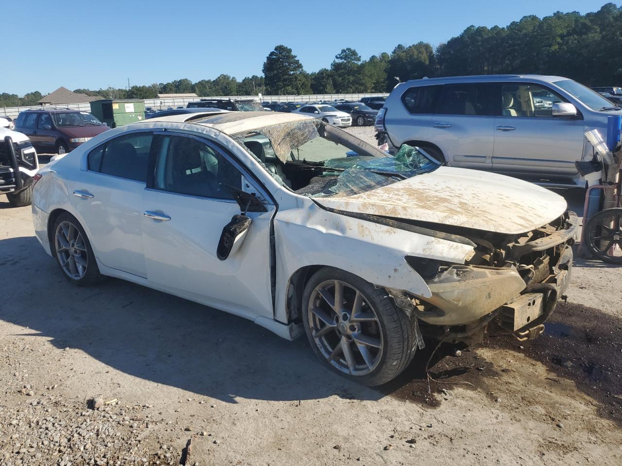 2011 NISSAN Maxima