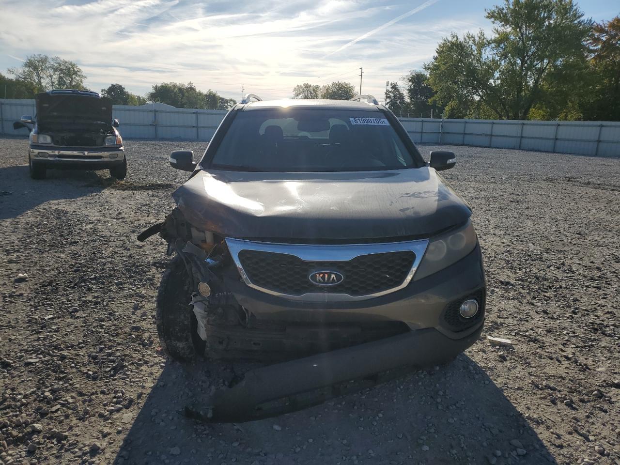 2011 KIA SORENTO