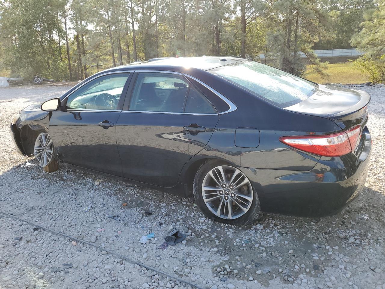 2017 TOYOTA CAMRY