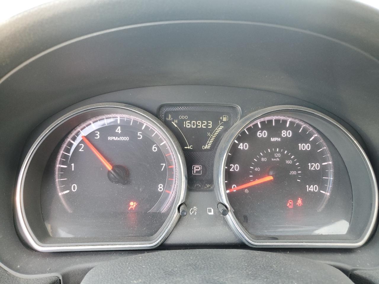 2015 NISSAN VERSA