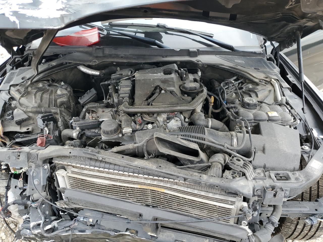 2018 JAGUAR XE