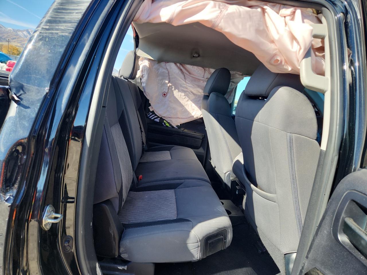 2017 TOYOTA TUNDRA