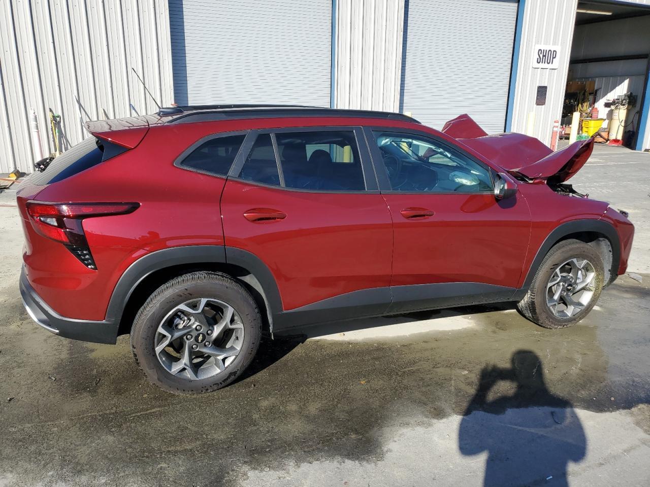 2025 CHEVROLET TRAX