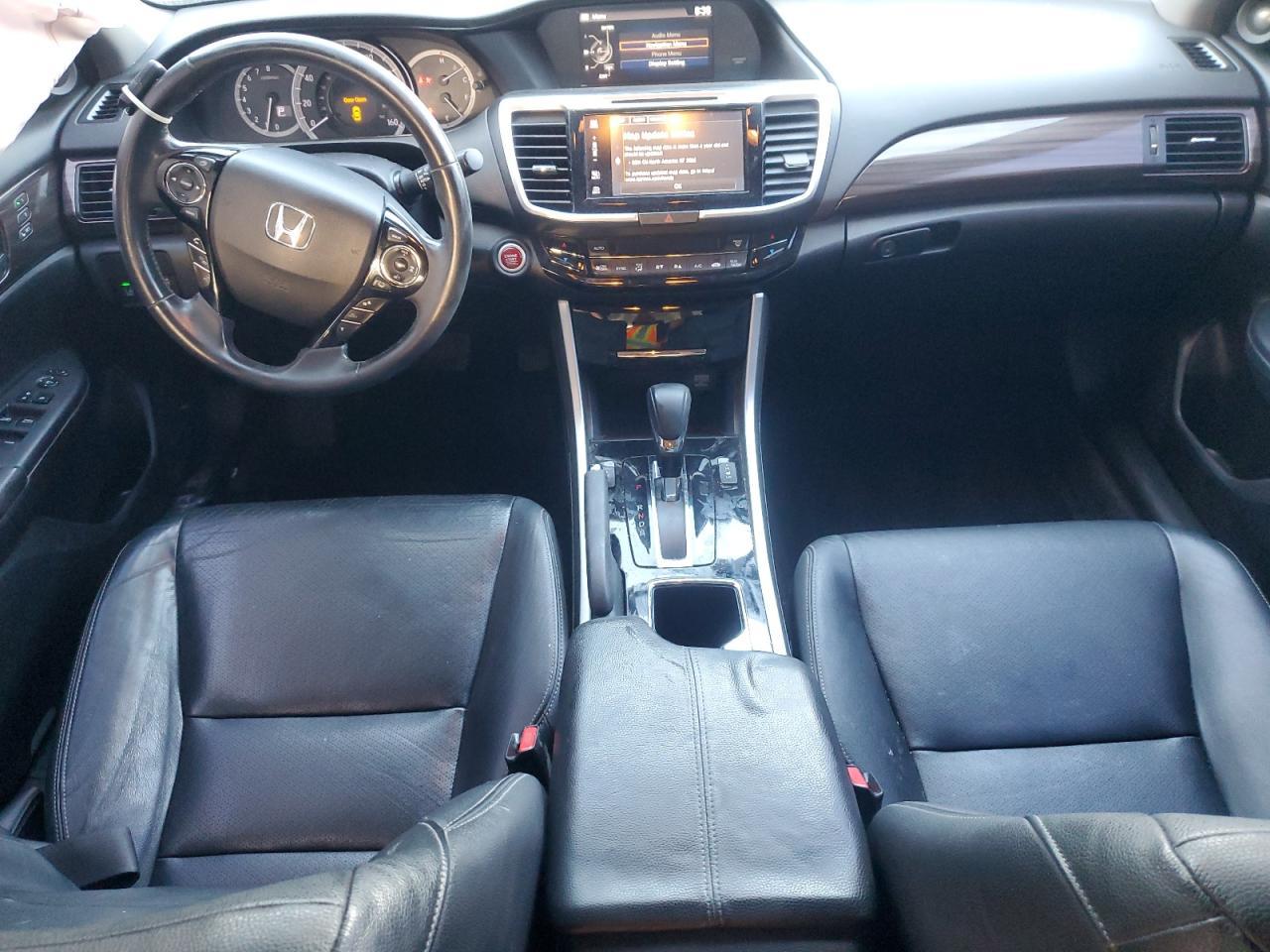2017 HONDA ACCORD