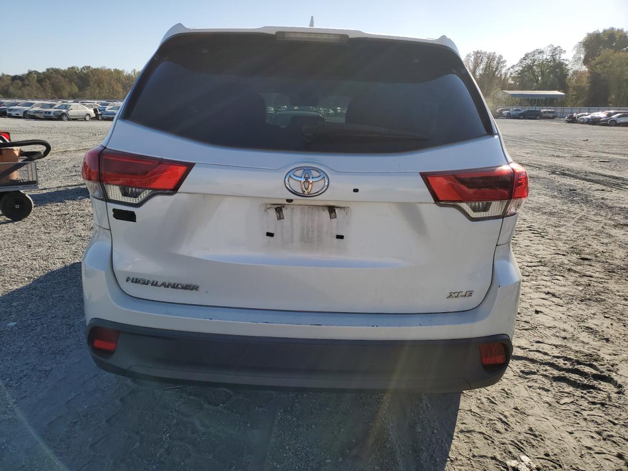 2019 TOYOTA HIGHLANDER