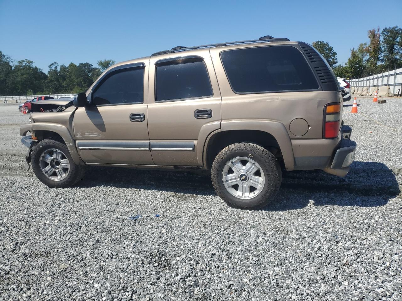 2004 CHEVROLET Tahoe