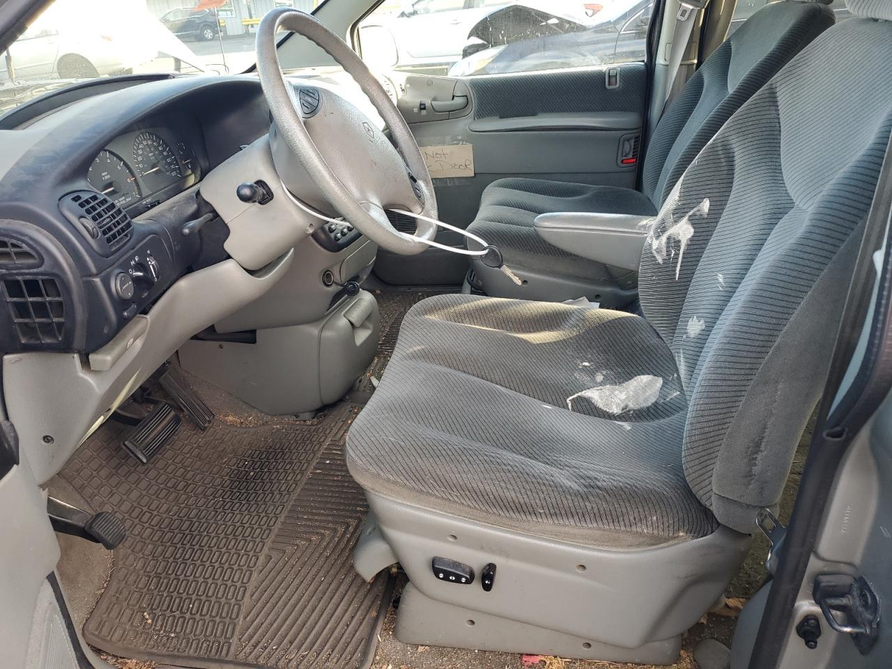 1996 DODGE GRAND CARAVAN