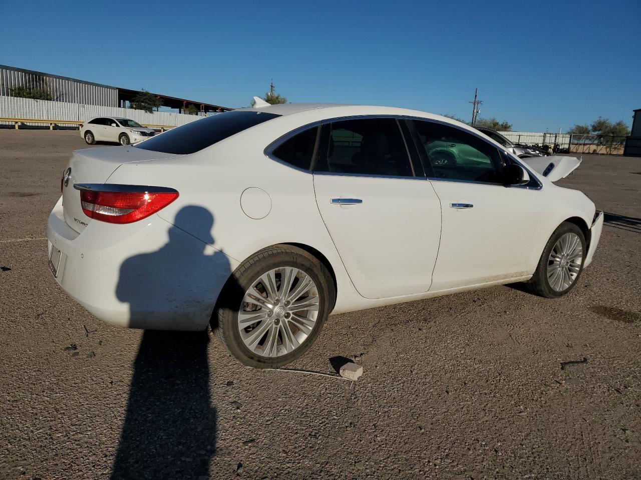 2013 BUICK VERANO