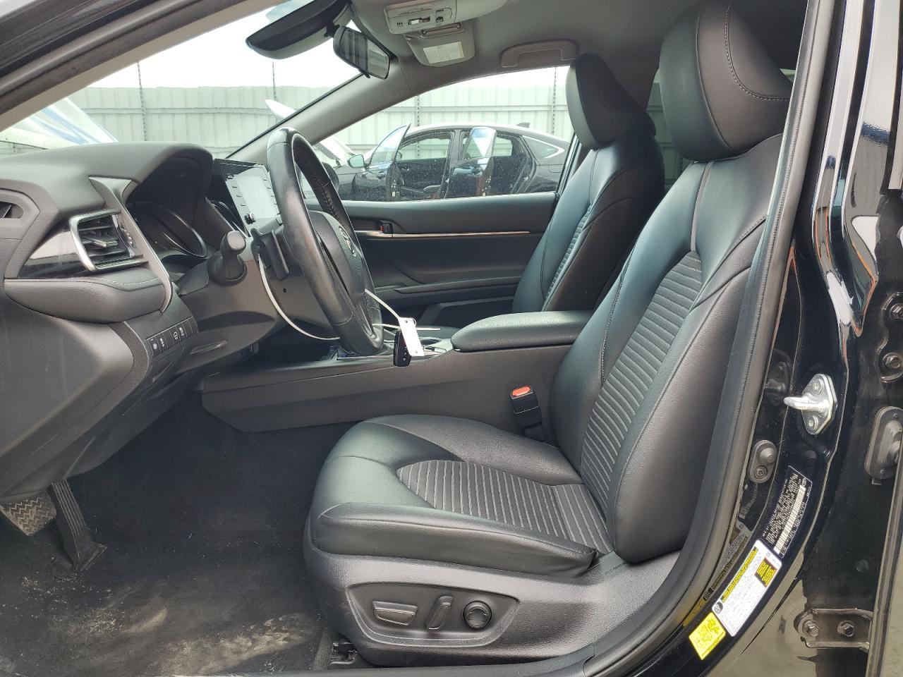 2022 TOYOTA CAMRY