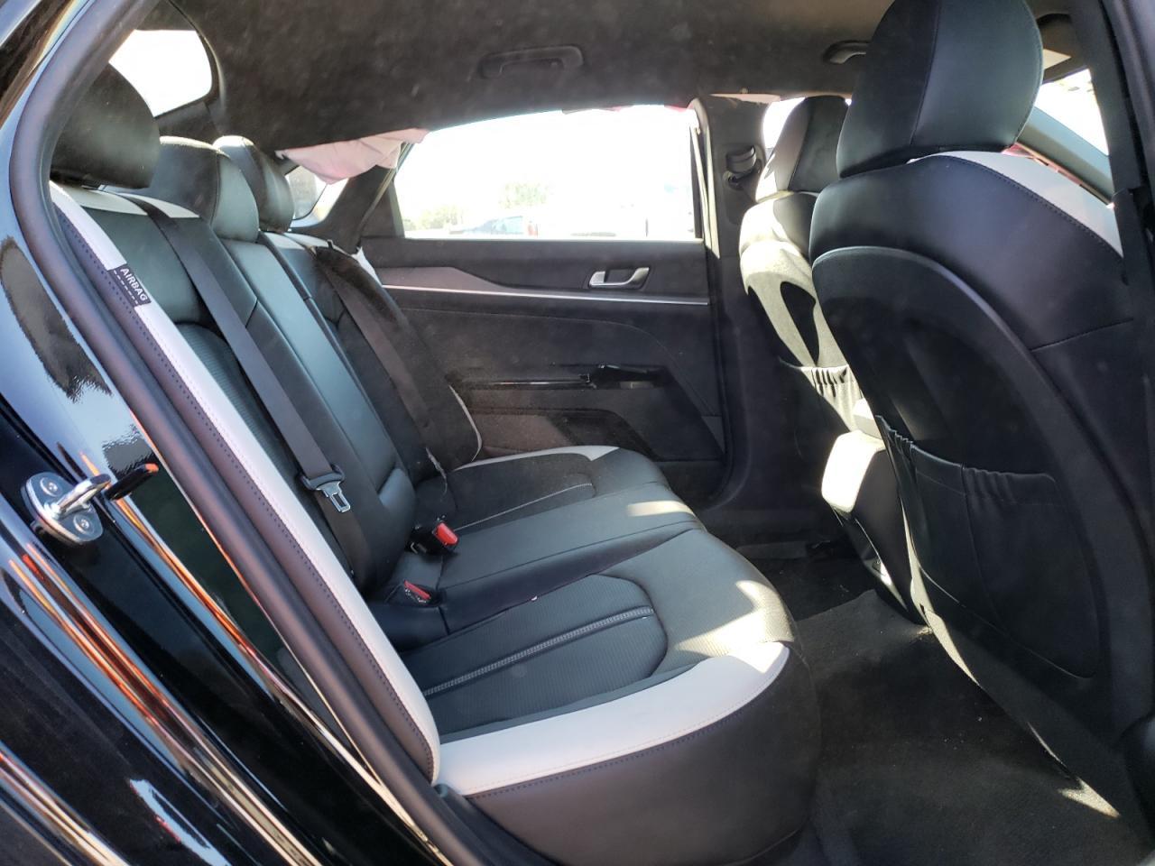 2025 KIA K5