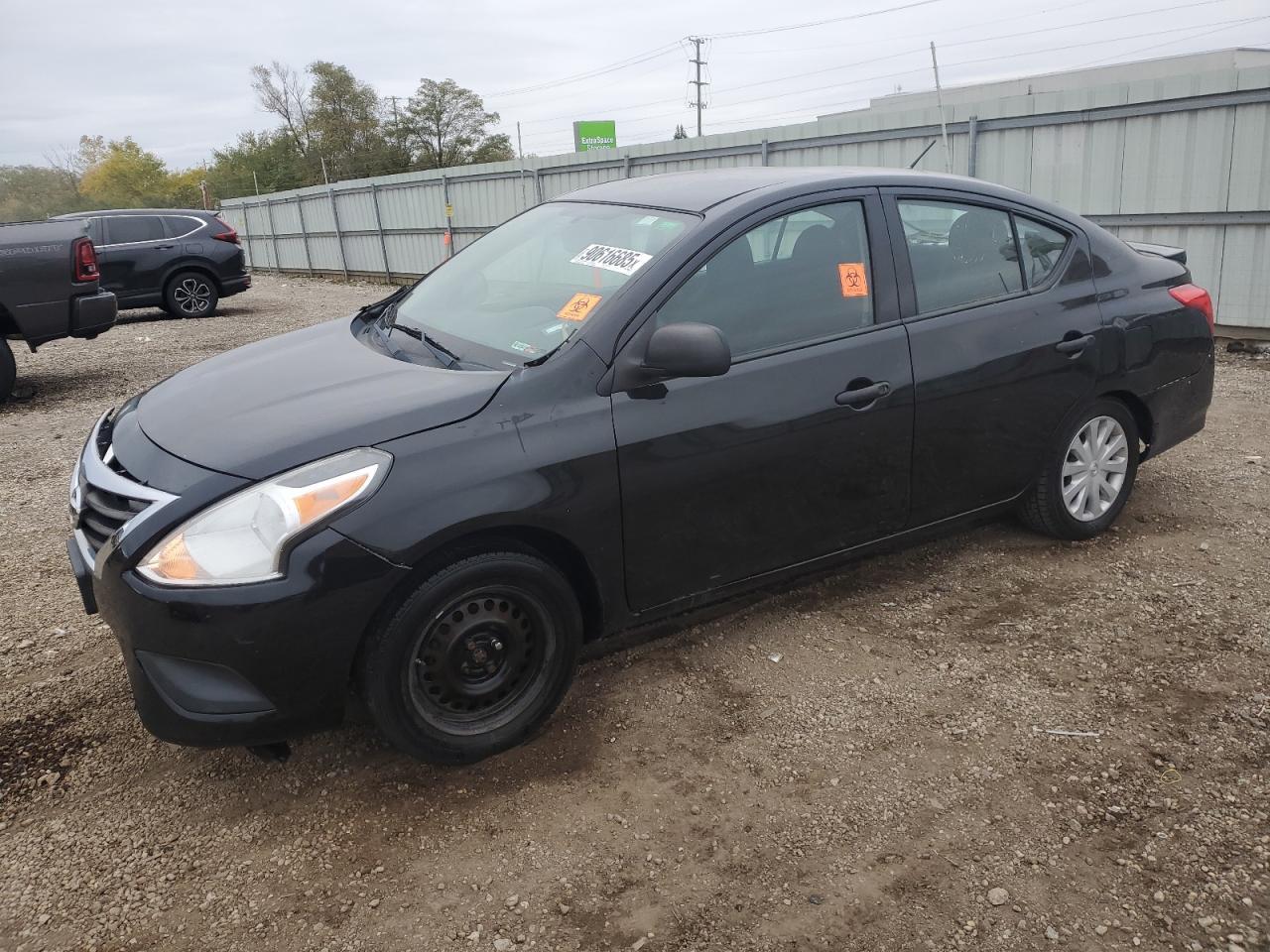 2015 NISSAN VERSA
