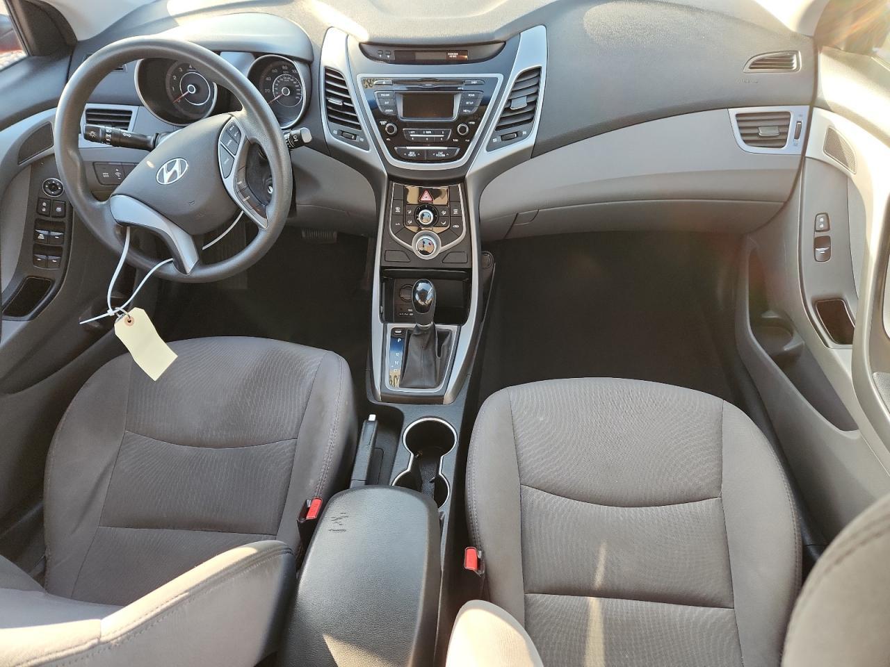2016 HYUNDAI ELANTRA