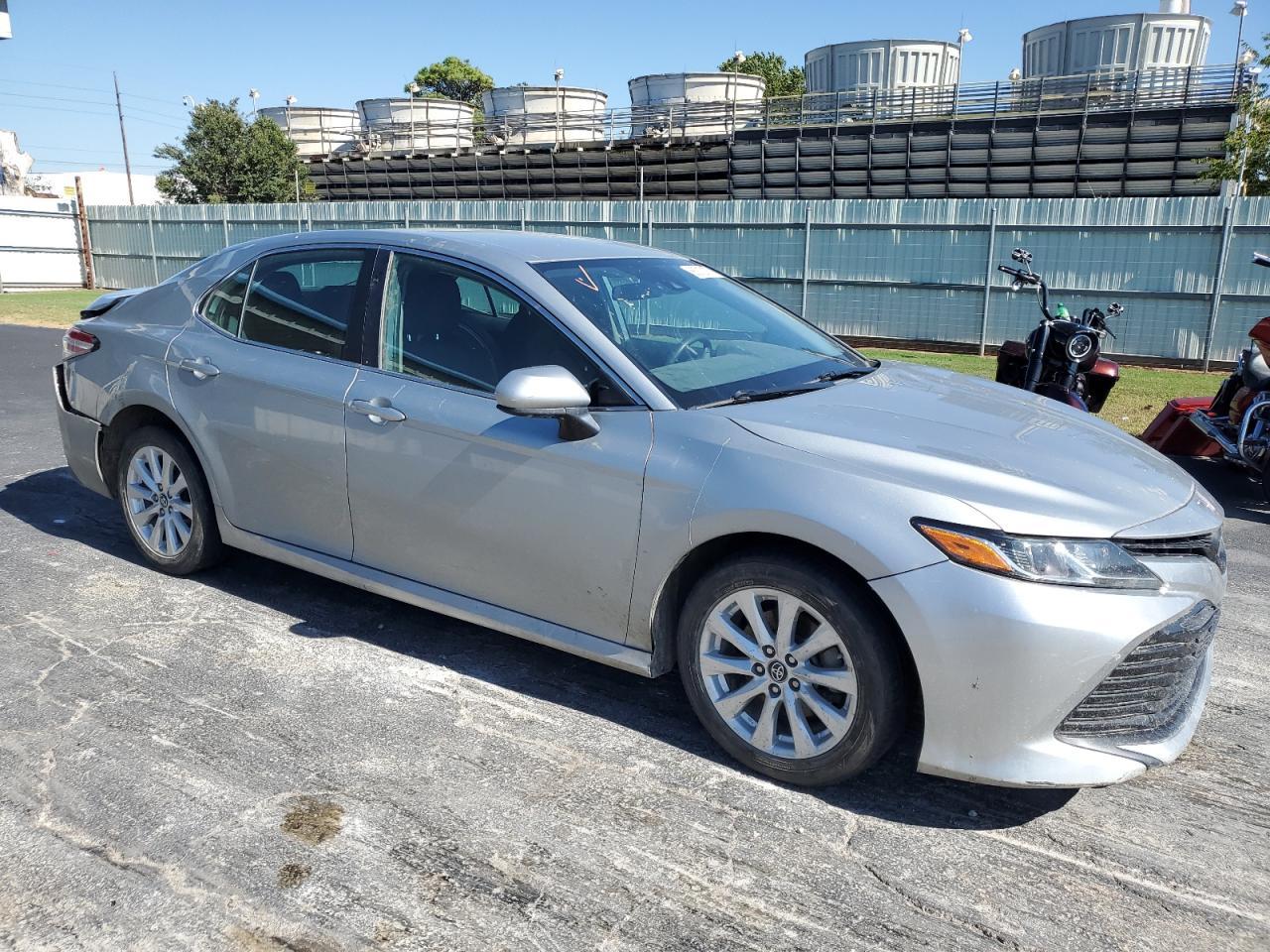 2020 TOYOTA CAMRY