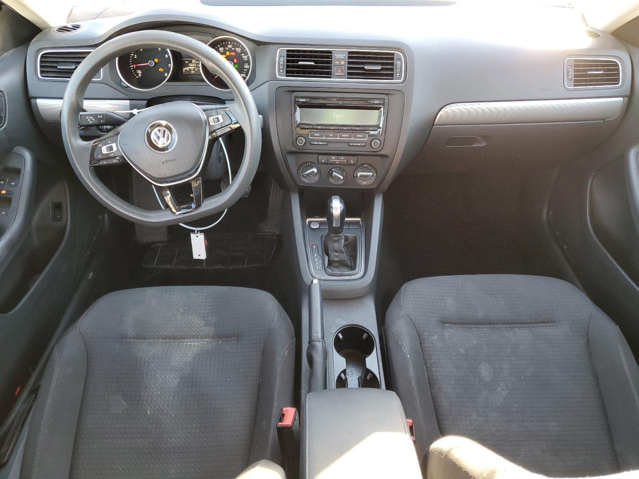 2015 VOLKSWAGEN JETTA