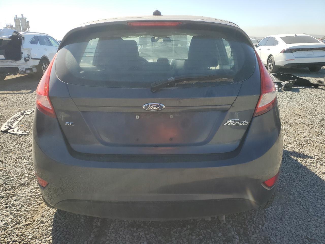 2012 FORD Fiesta