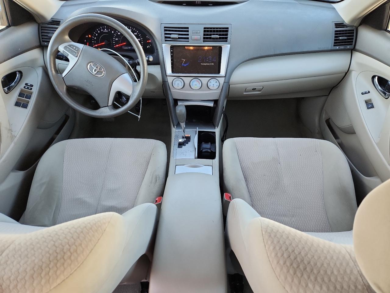 2010 TOYOTA CAMRY