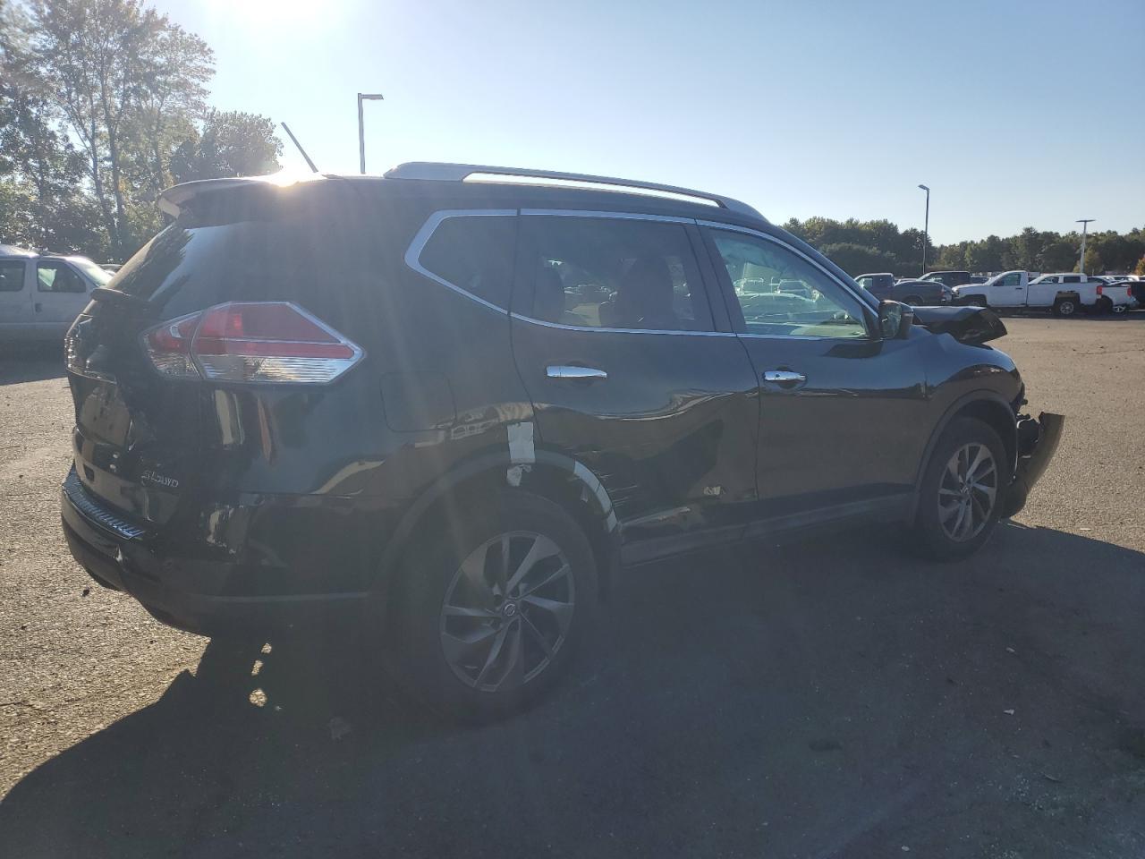 2016 NISSAN ROGUE