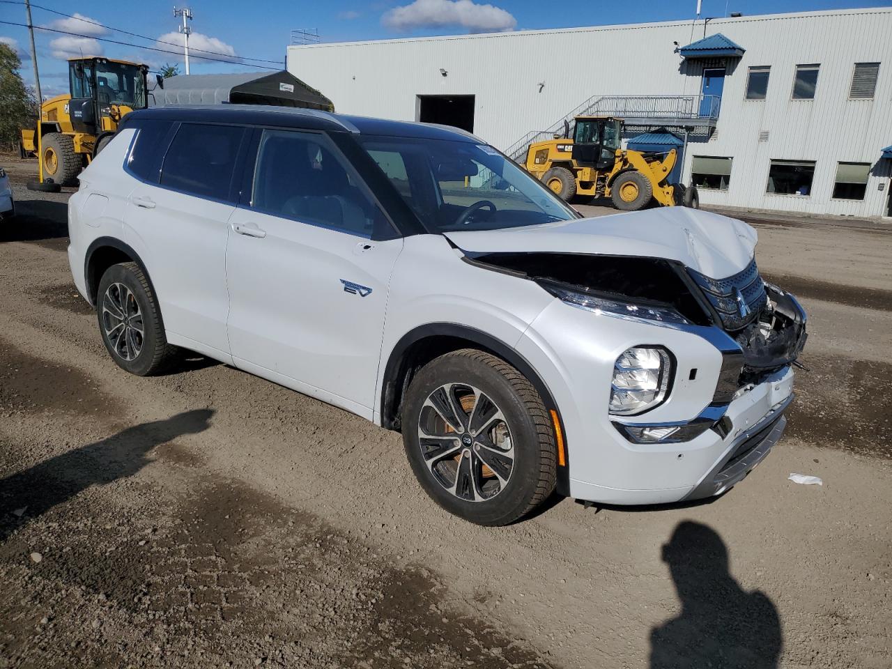 2024 MITSUBISHI outlander