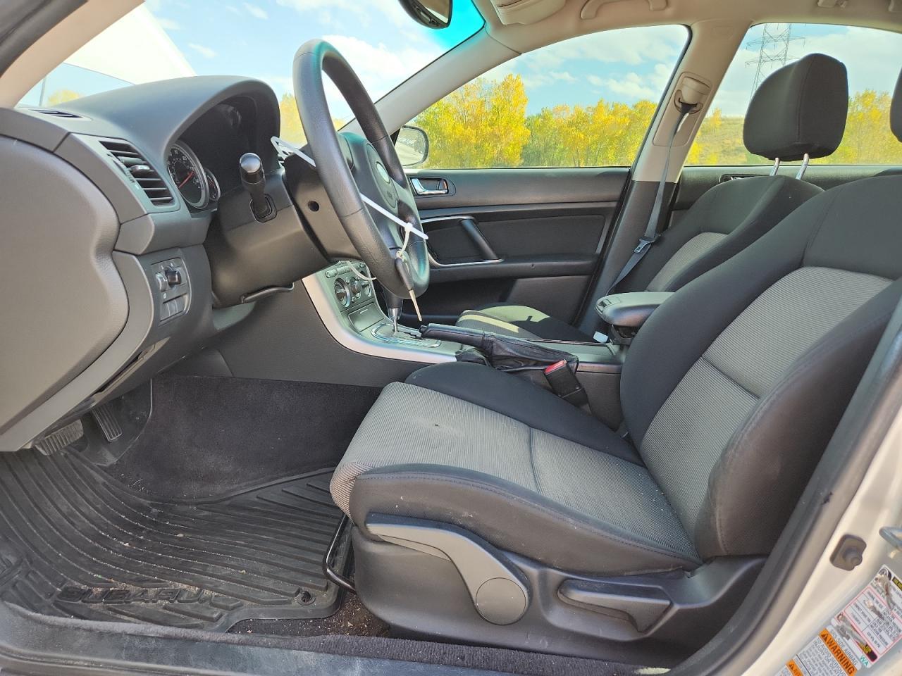 2005 SUBARU Legacy