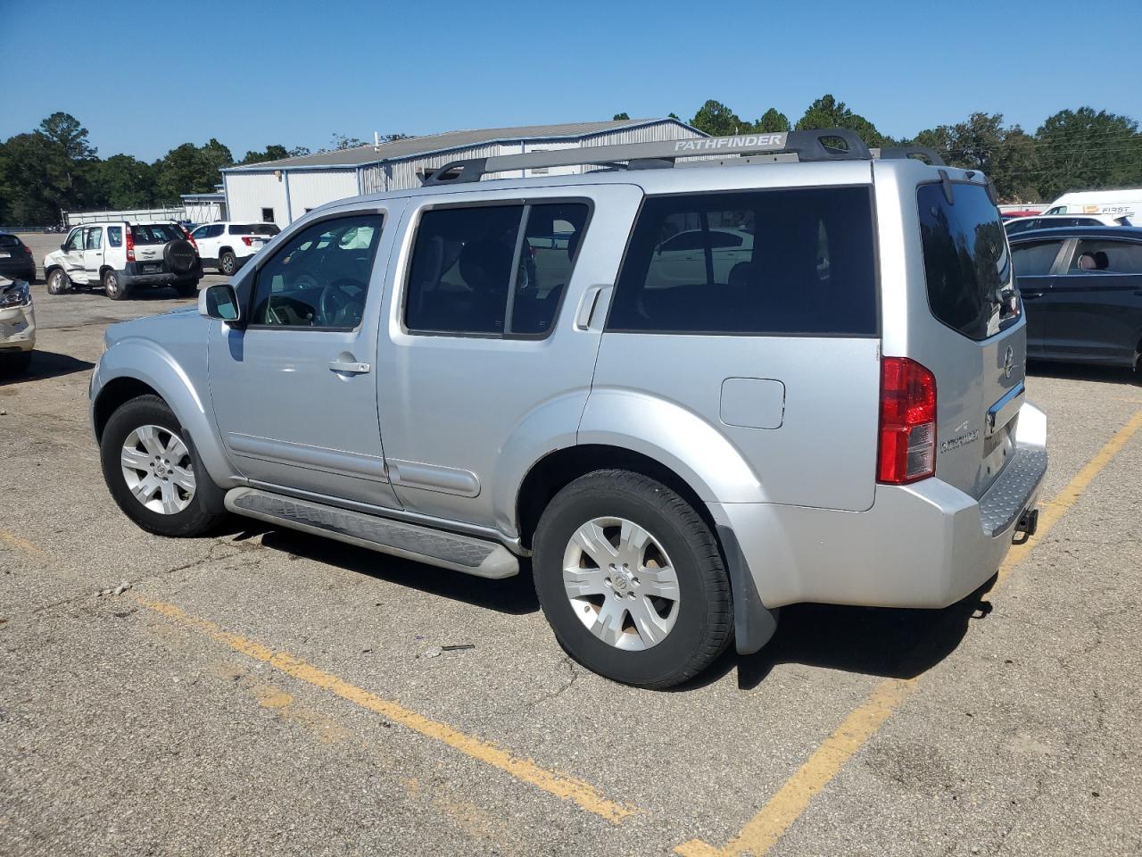 2005 NISSAN PATHFINDER