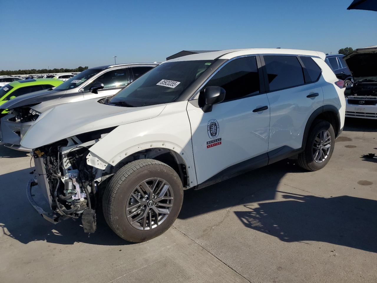 2024 NISSAN ROGUE