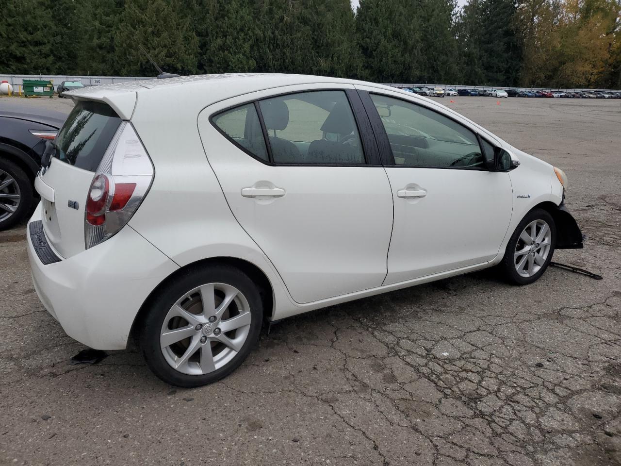 2012 TOYOTA Prius c