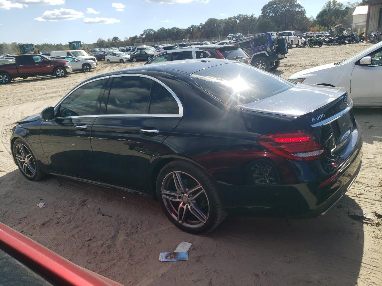 2017 MERCEDES-BENZ E-Class