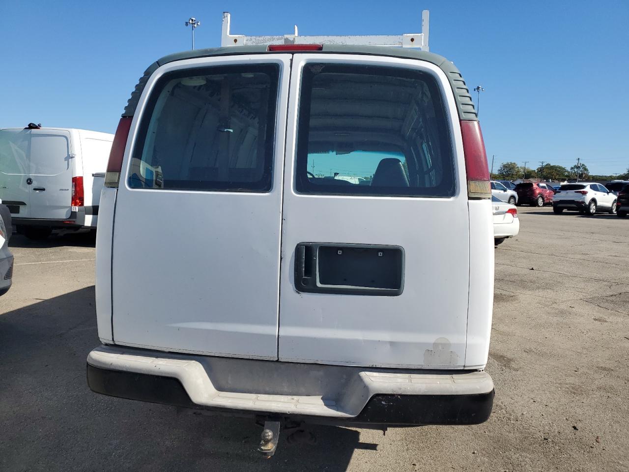 2002 CHEVROLET EXPRESS 2500