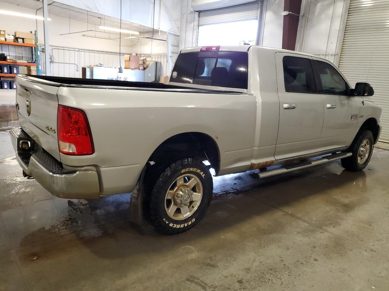 2011 DODGE Ram 2500