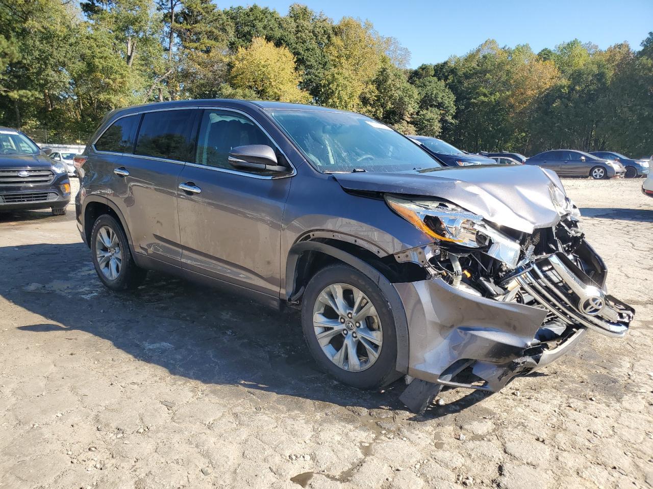 2016 TOYOTA HIGHLANDER
