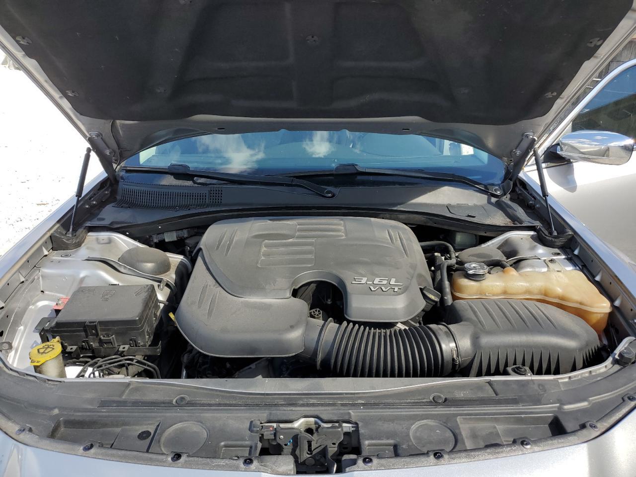 2016 CHRYSLER 300