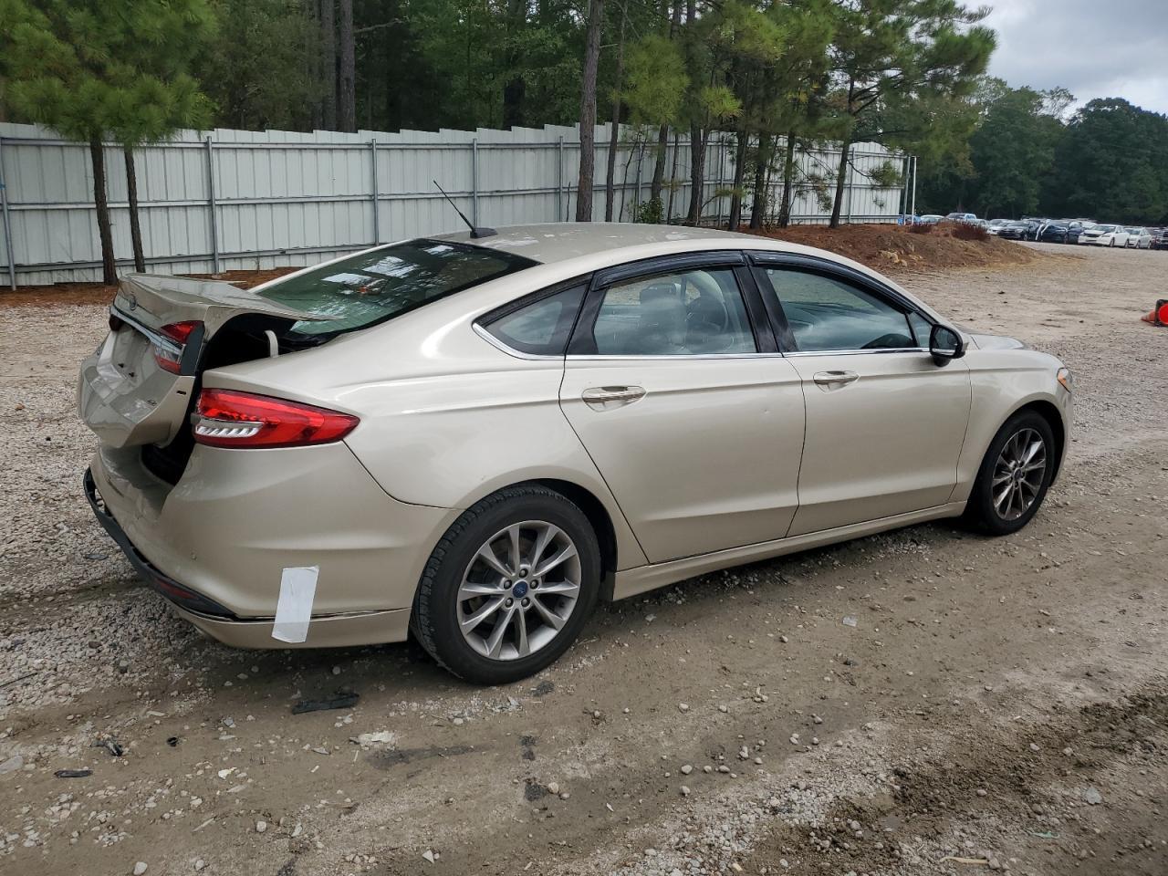 2017 FORD FUSION