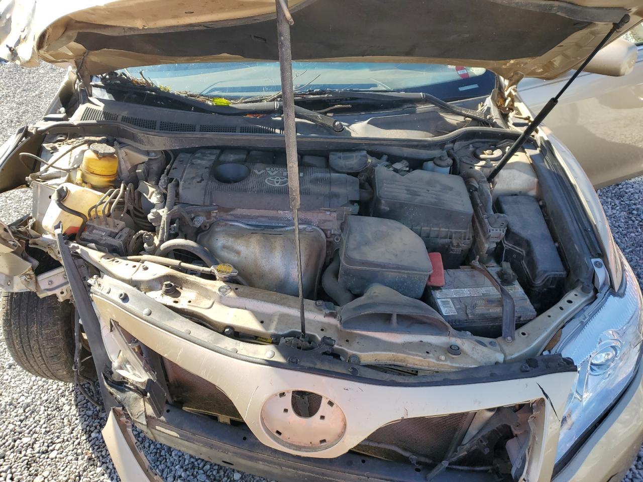 2010 TOYOTA CAMRY