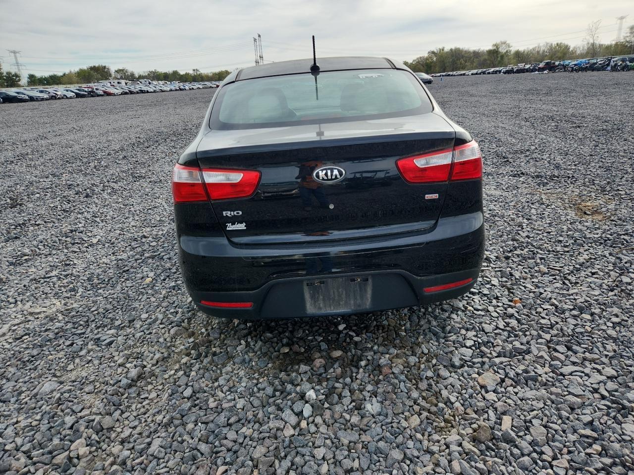 2013 KIA RIO