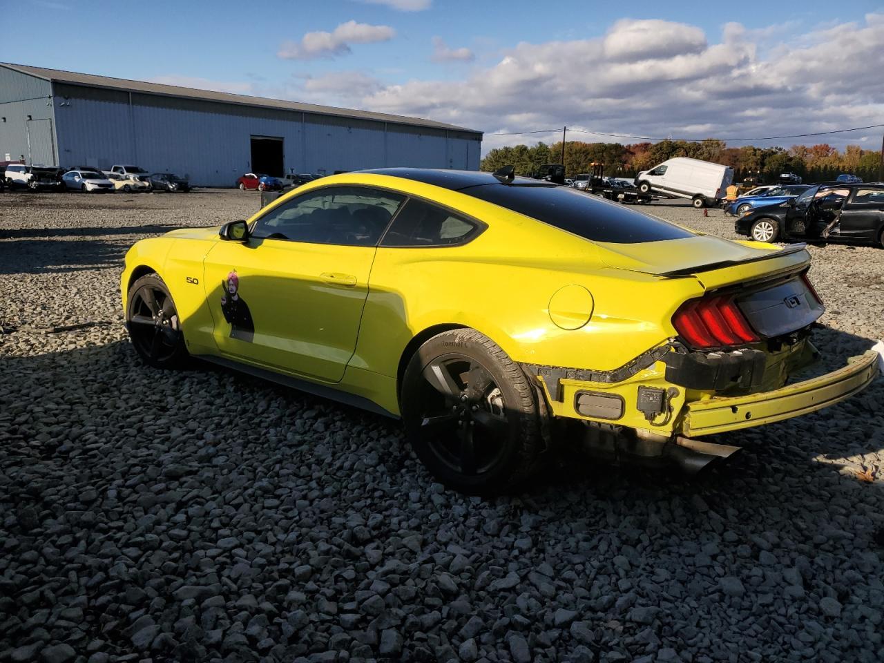 2021 FORD MUSTANG