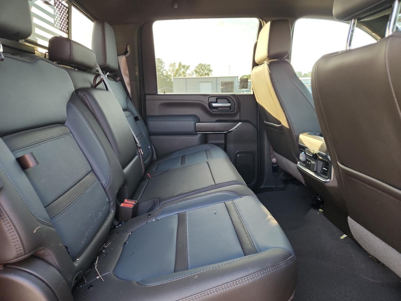 2023 GMC Sierra