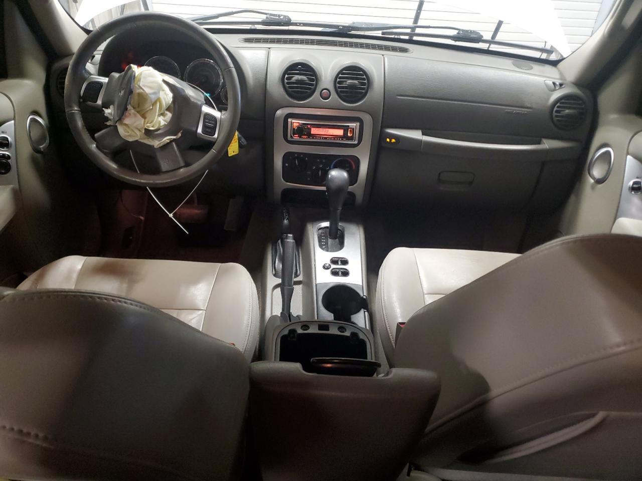 2005 JEEP Liberty