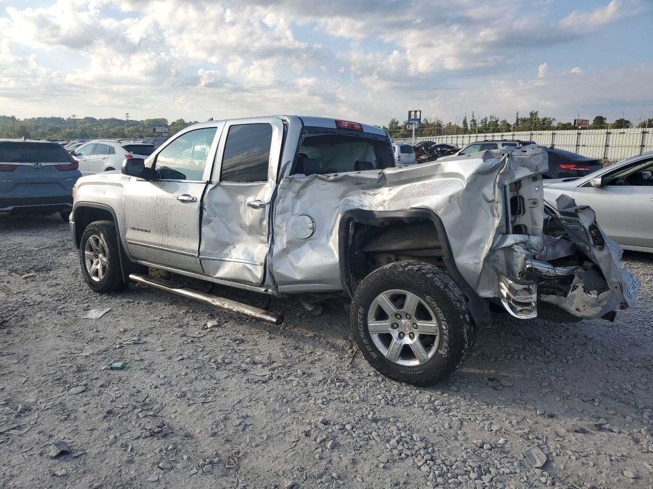 2015 GMC Sierra