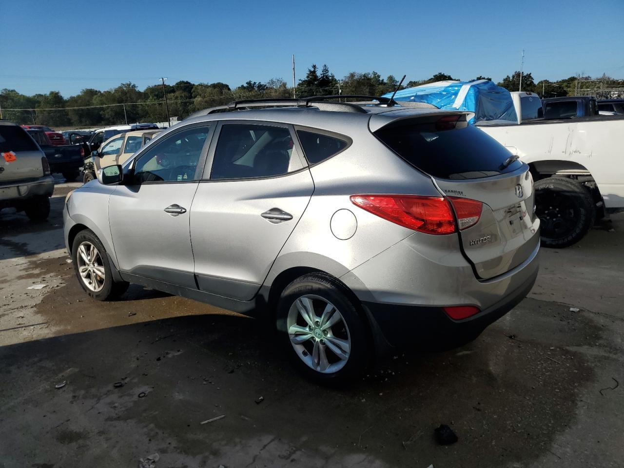 2012 HYUNDAI TUCSON