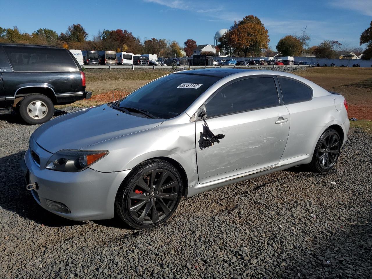 2005 TOYOTA SCION