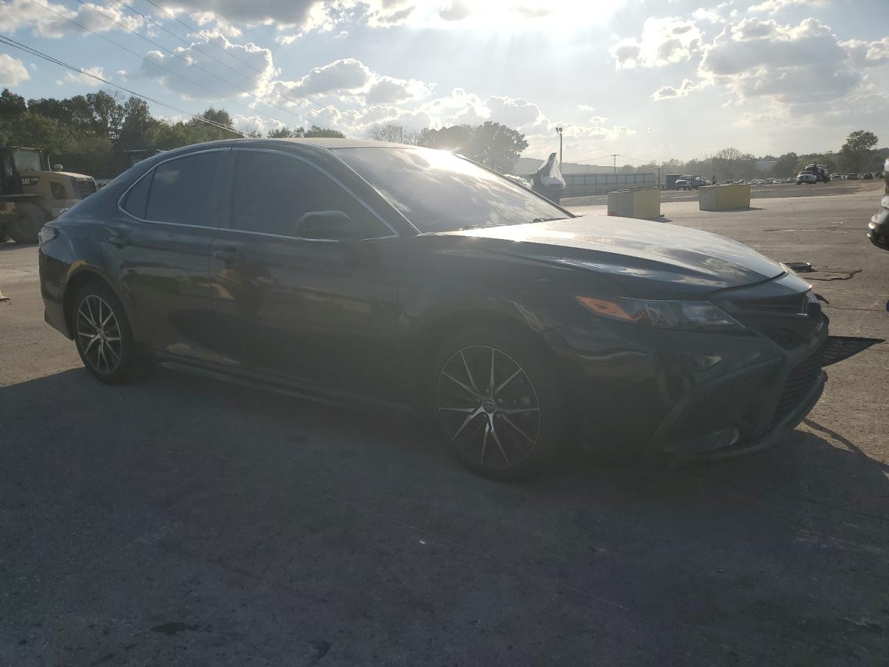 2022 TOYOTA CAMRY