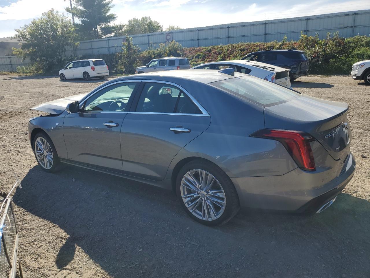2021 CADILLAC CT4