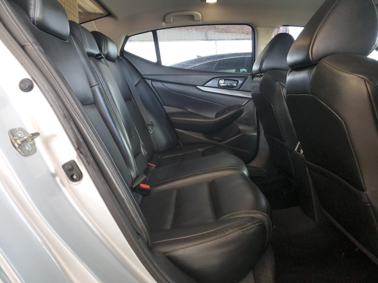 2018 NISSAN Maxima