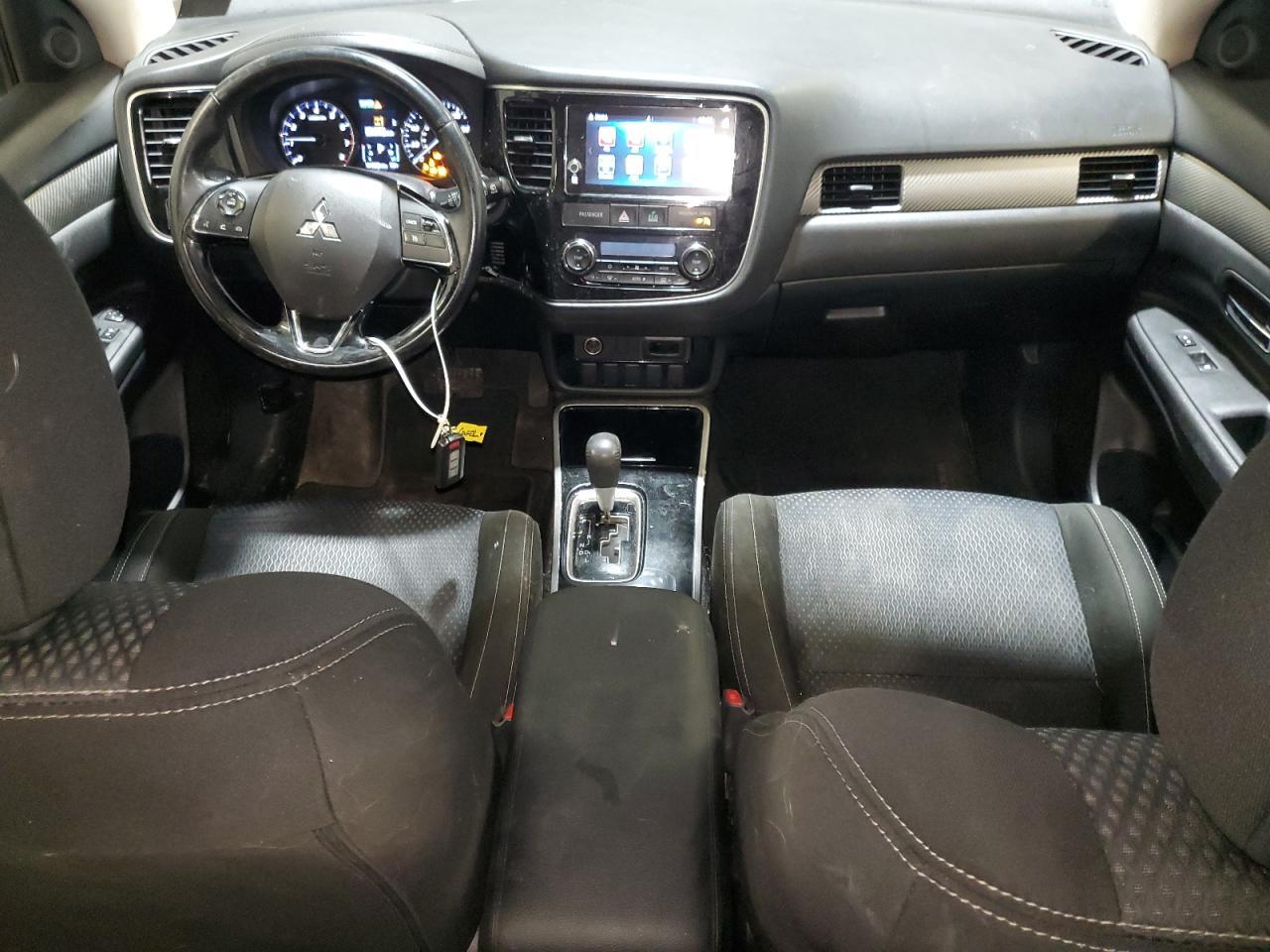 2017 MITSUBISHI outlander