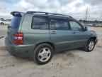 2004 TOYOTA HIGHLANDER