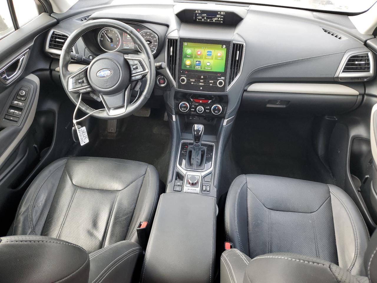 2022 SUBARU FORESTER