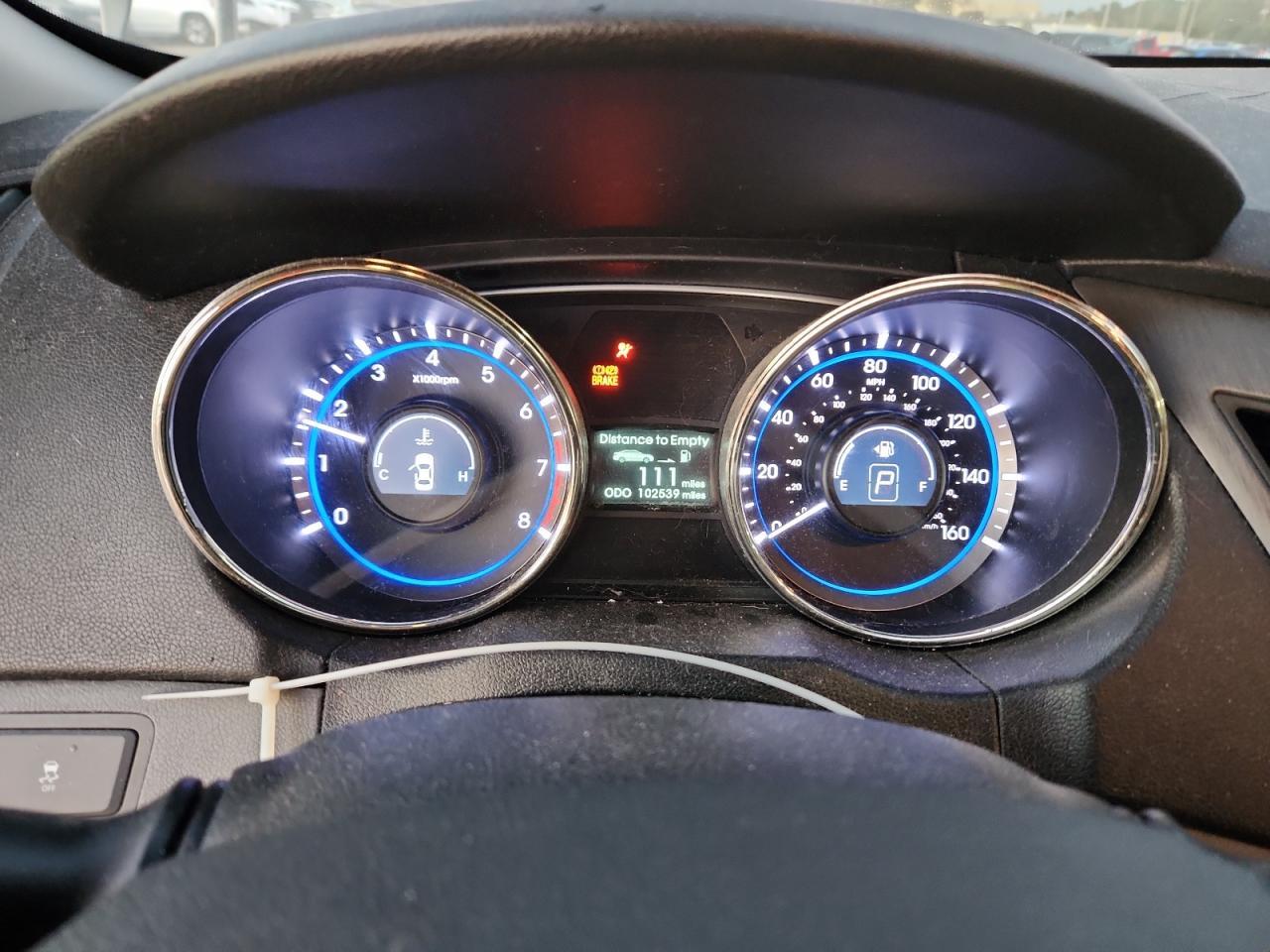 2011 HYUNDAI SONATA