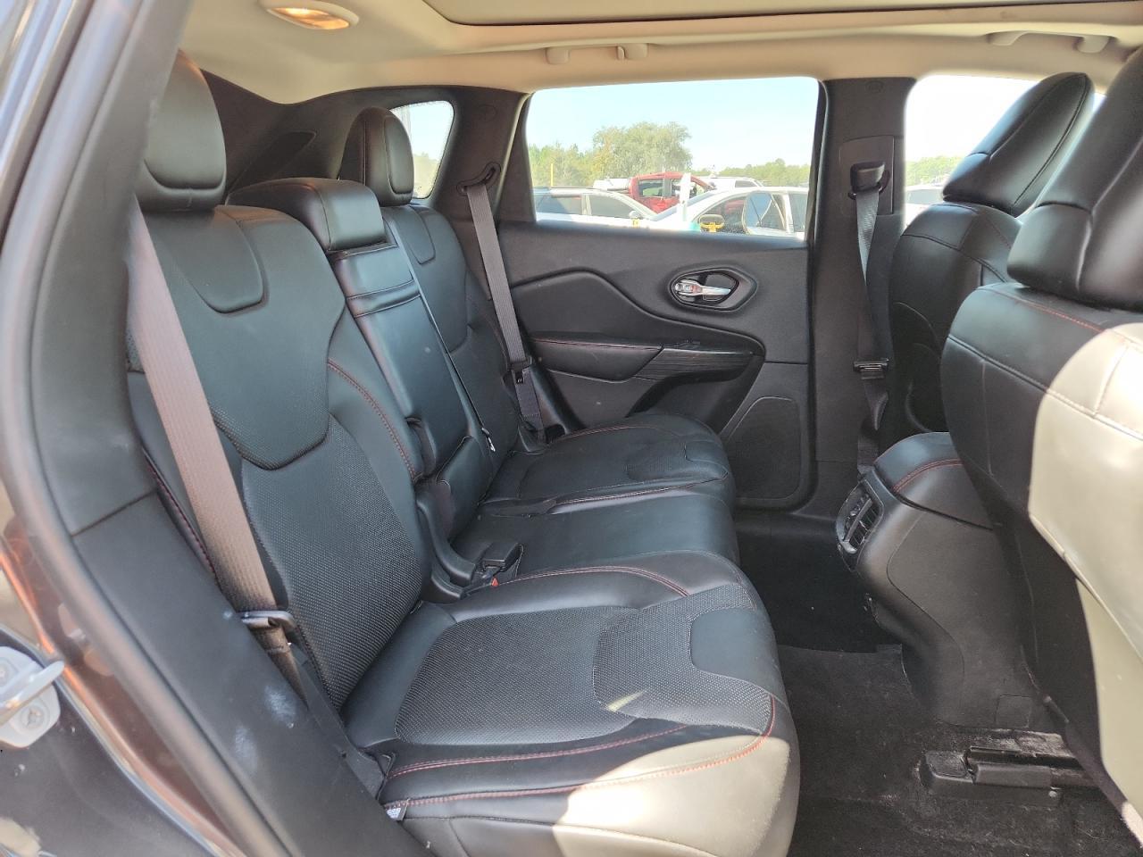 2015 JEEP CHEROKEE